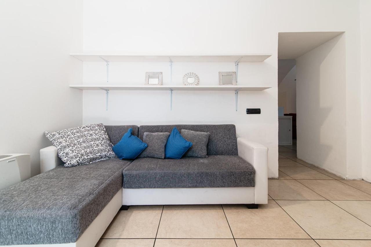 Apartament Loft Near Duomo Como Zewnętrze zdjęcie