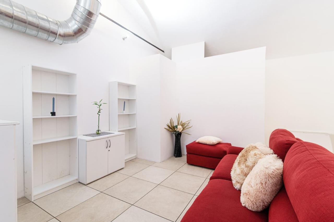 Apartament Loft Near Duomo Como Zewnętrze zdjęcie