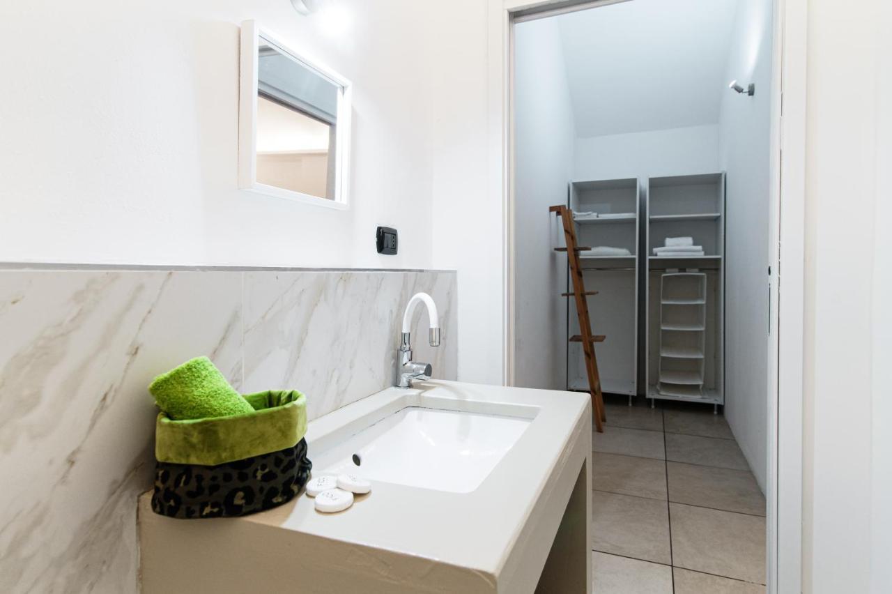 Apartament Loft Near Duomo Como Zewnętrze zdjęcie