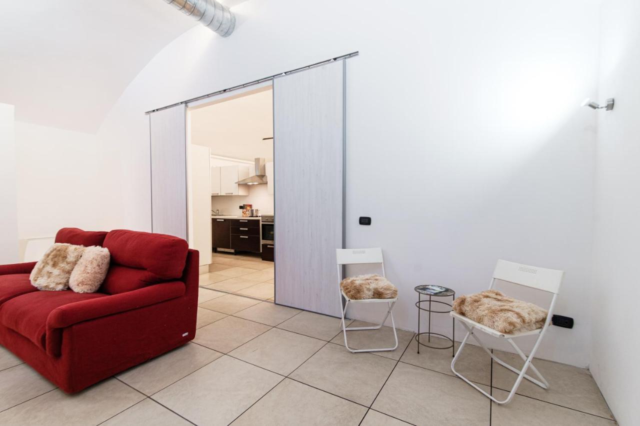 Apartament Loft Near Duomo Como Zewnętrze zdjęcie