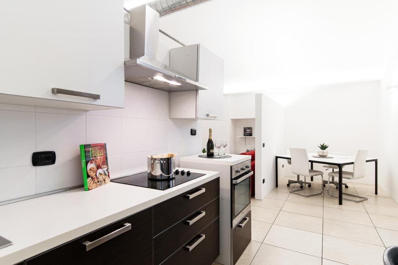 Apartament Loft Near Duomo Como Zewnętrze zdjęcie